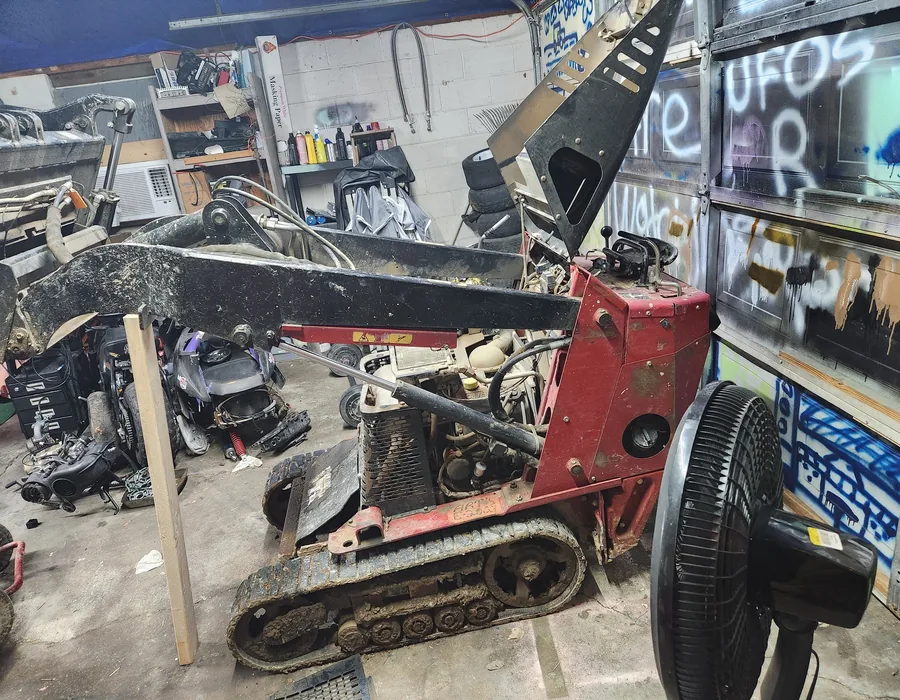 Compact equipment repair